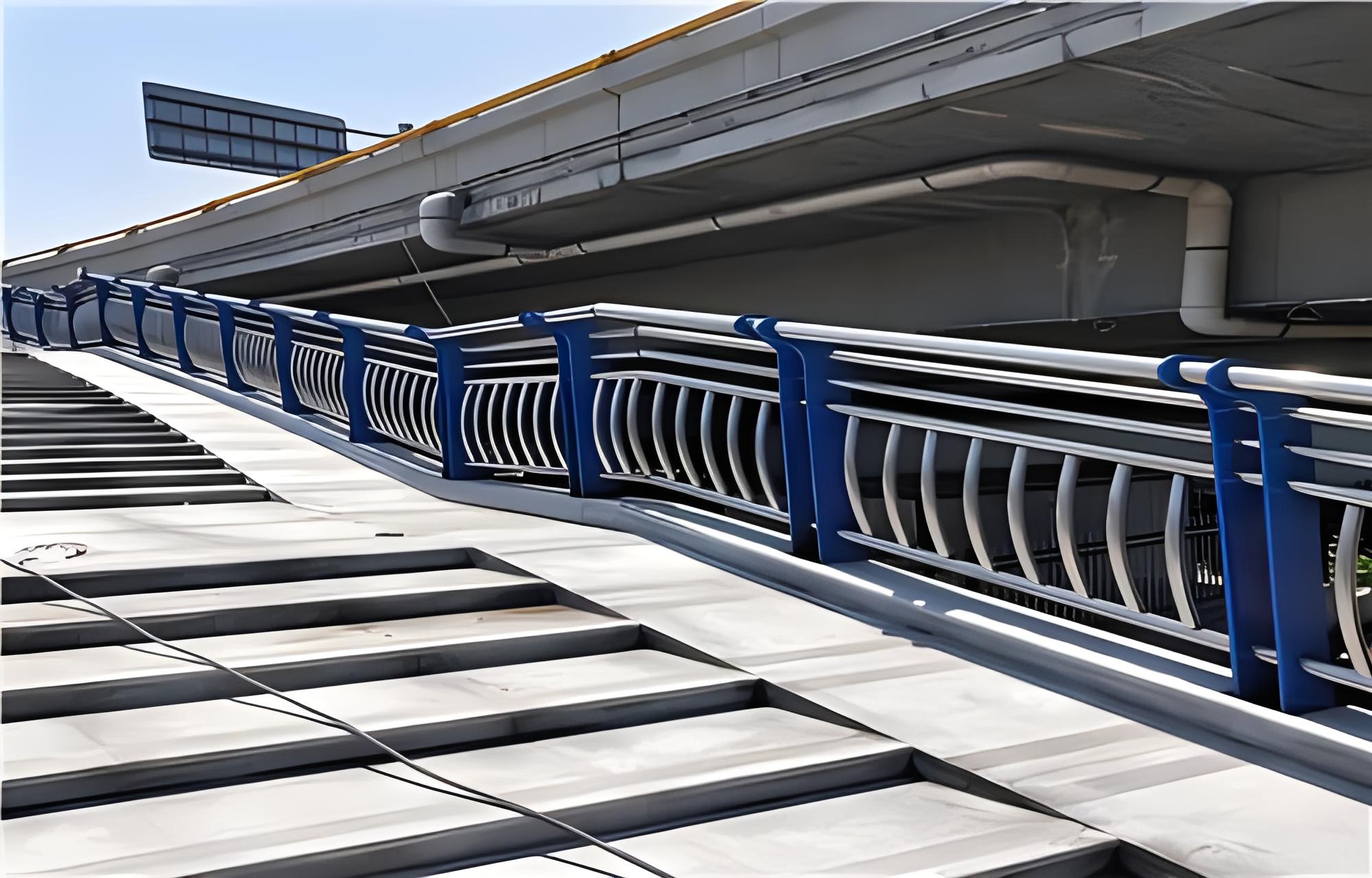 黑河不锈钢桥梁护栏维护方案：确保安全，延长使用寿命